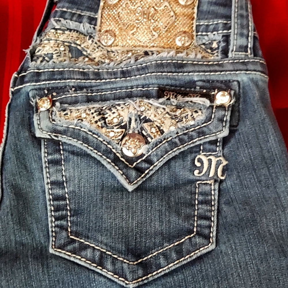 Ladies Miss Me Jeans Size 26